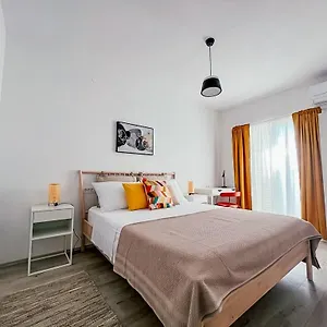 apartments-happy.hotelinzadar.com/